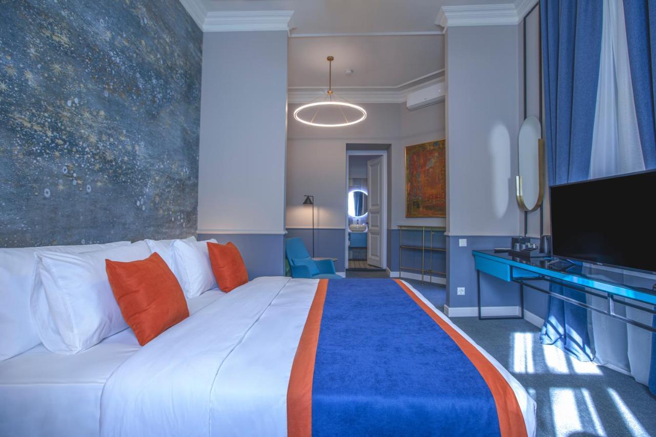 Heritage Hotel And Suites Tbilisi Exterior foto