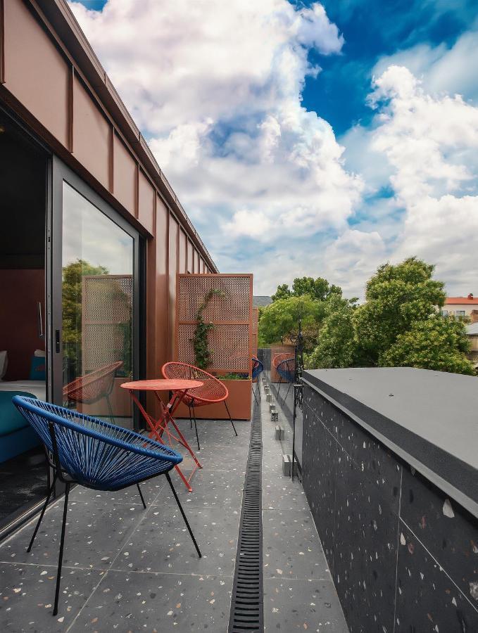Heritage Hotel And Suites Tbilisi Exterior foto