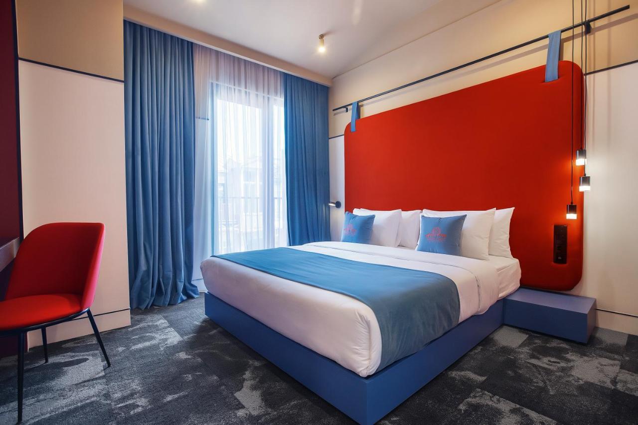 Heritage Hotel And Suites Tbilisi Exterior foto