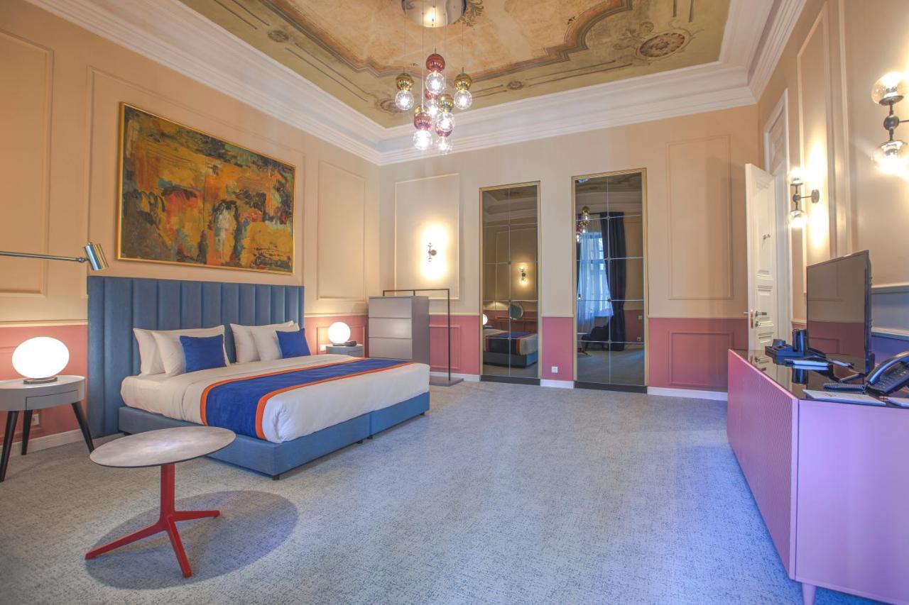 Heritage Hotel And Suites Tbilisi Exterior foto